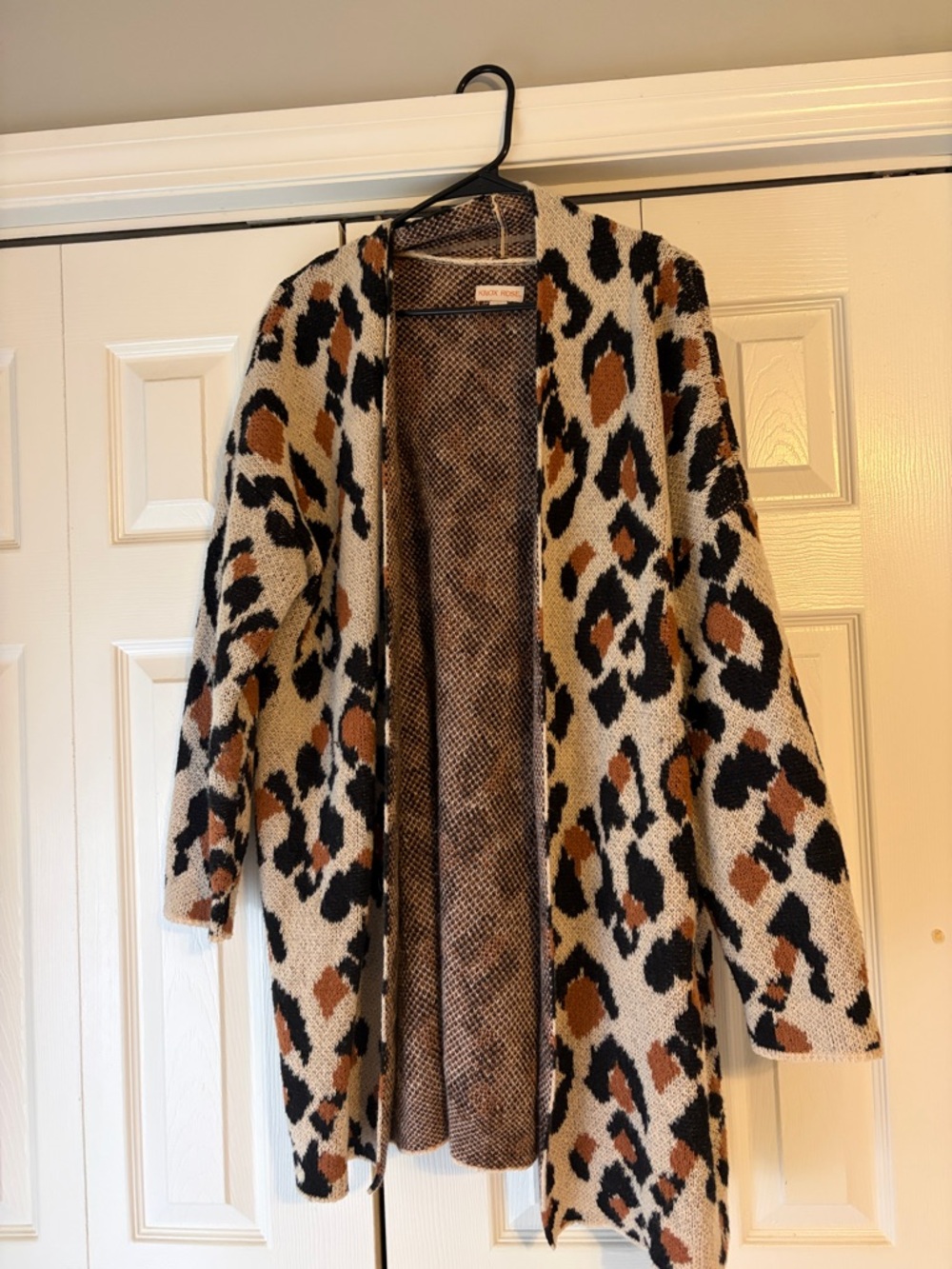 Knox Rose Leopard Print Open-Front Cardigan in Beige, Brown, Black